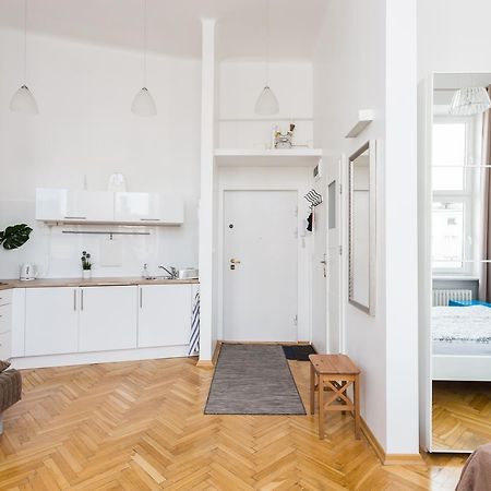 Latte Apartment Varşovia Exterior foto