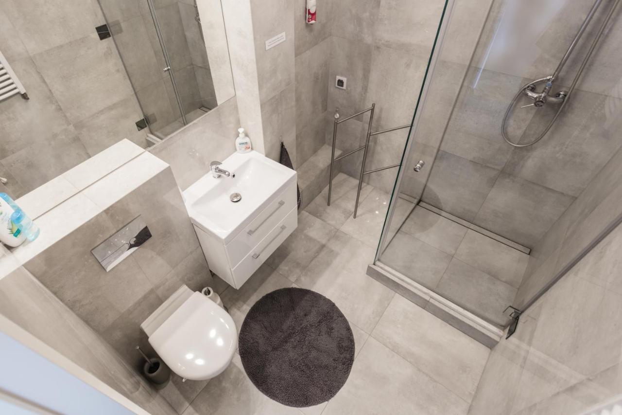 Latte Apartment Varşovia Exterior foto